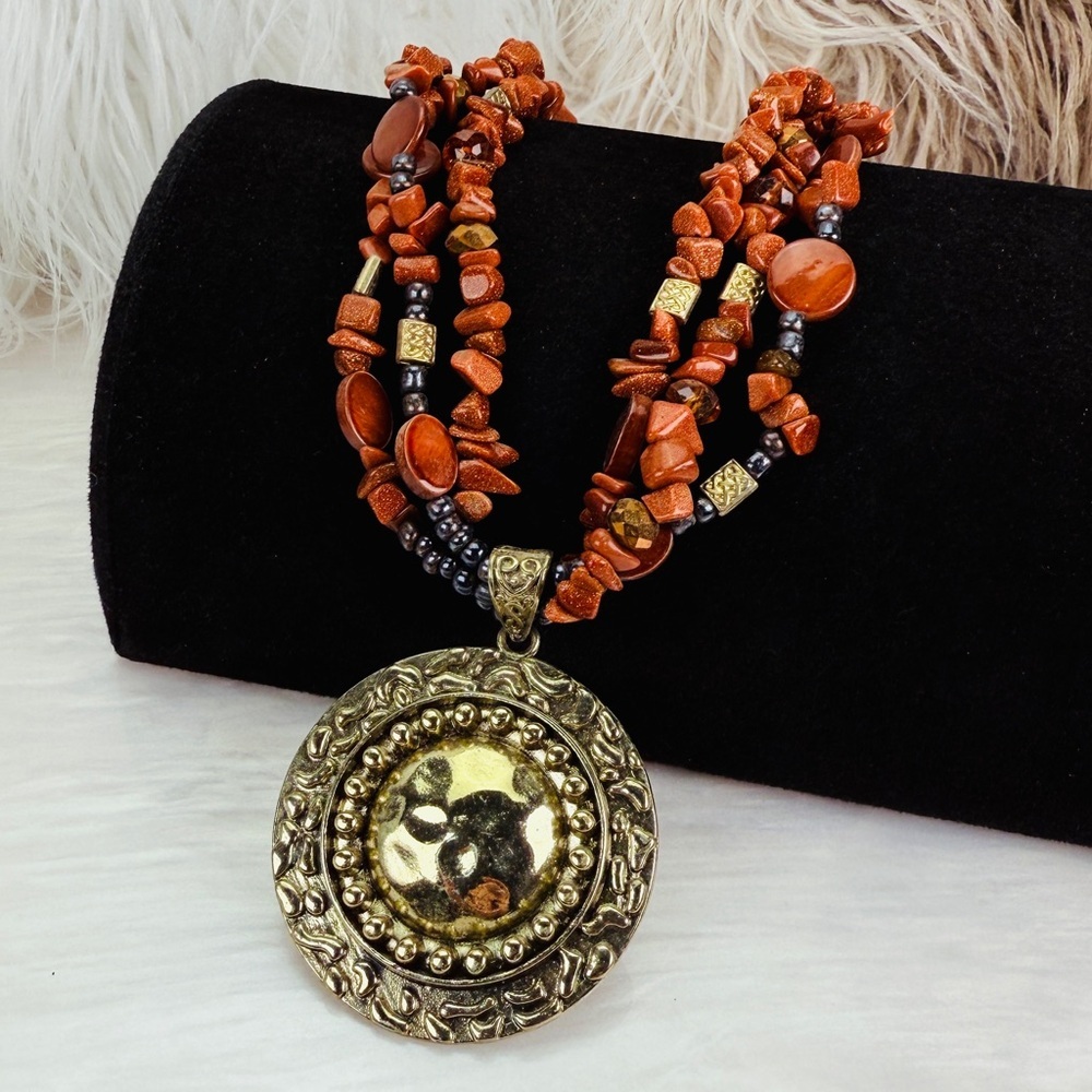 Vintage Bohemian Chic chunky aged goldtone Rust Brown Beaded pendant, necklace